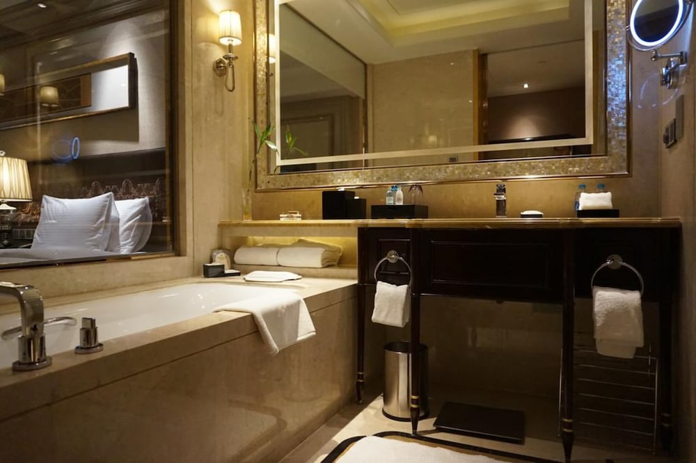 Фото Wanda Realm Harbin