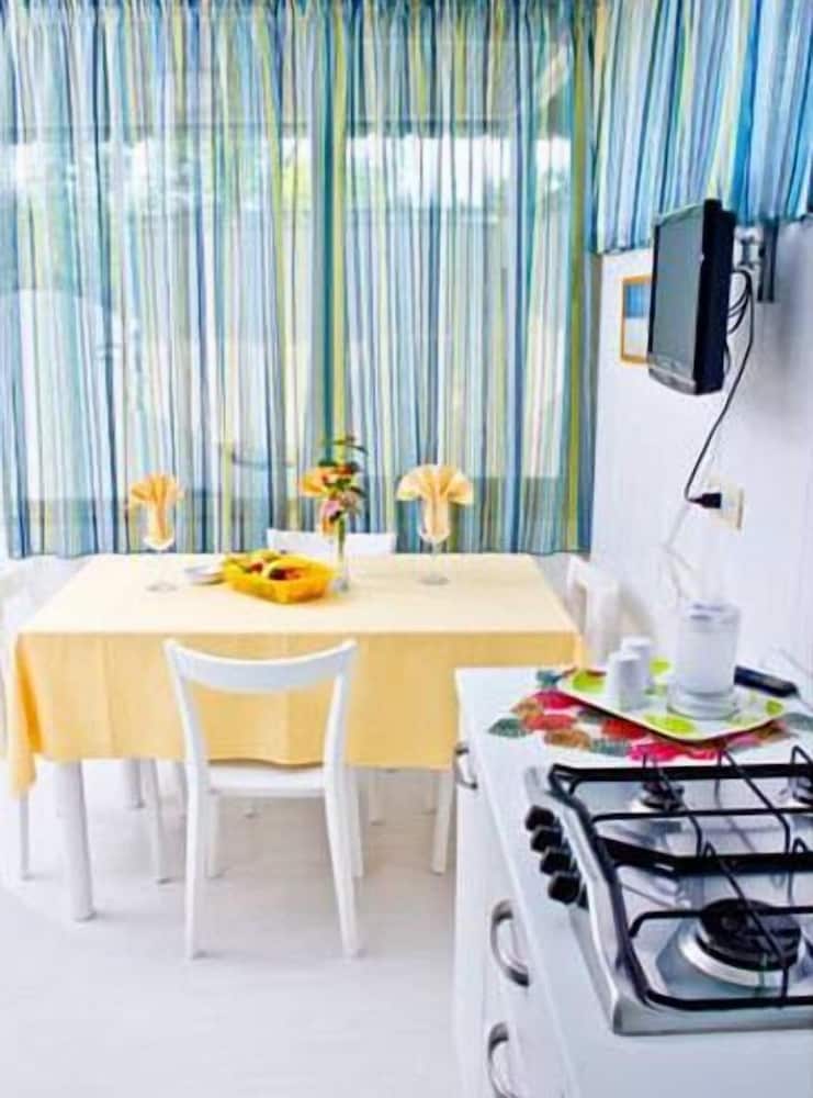 Фото Malibu Beach Camping Village