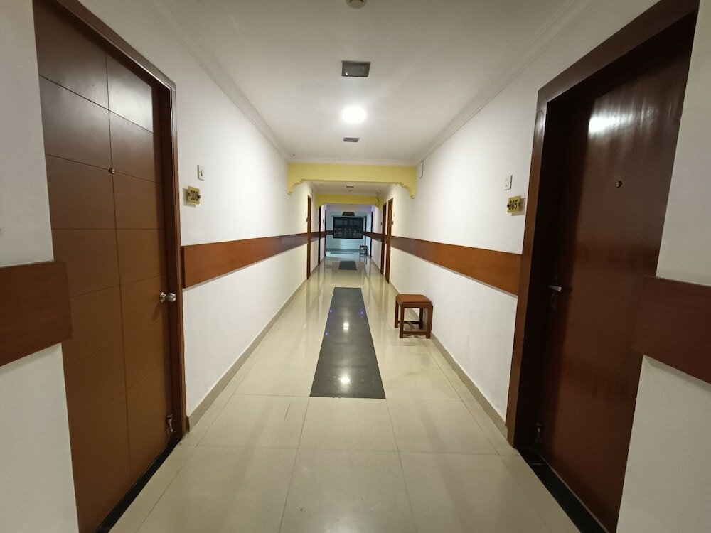 Фото Gt Grande Hotel-Near Us Consulate