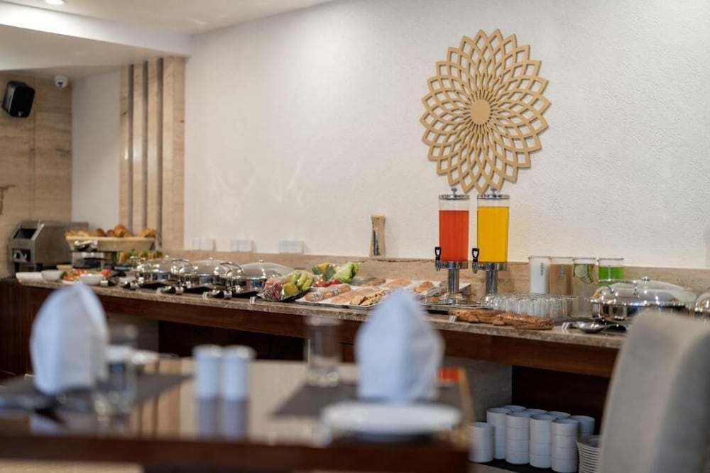 Фото Cygnett Inn Paras