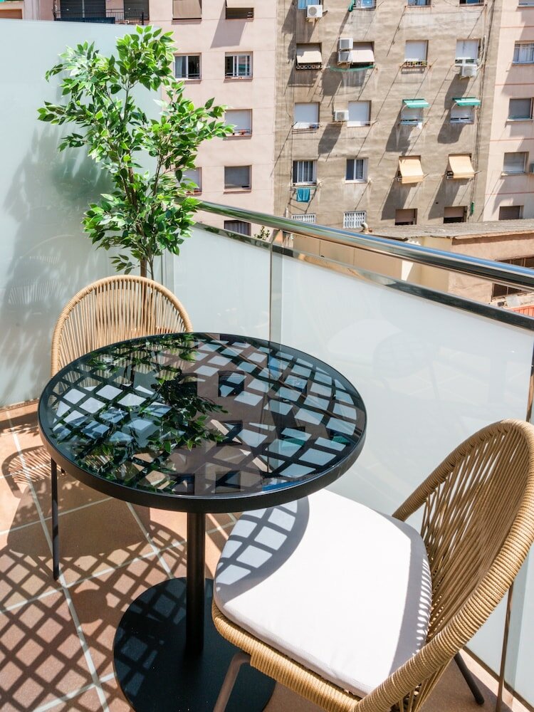 Фото Limehome Barcelona