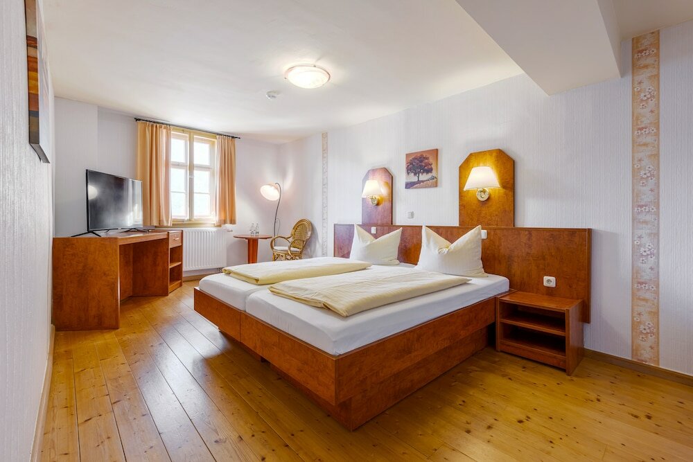 Фото Watzdorfer Geleitschenke und Herberge