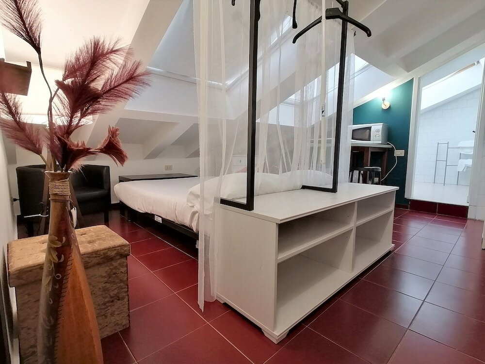 Фото Mercanti Attic Version