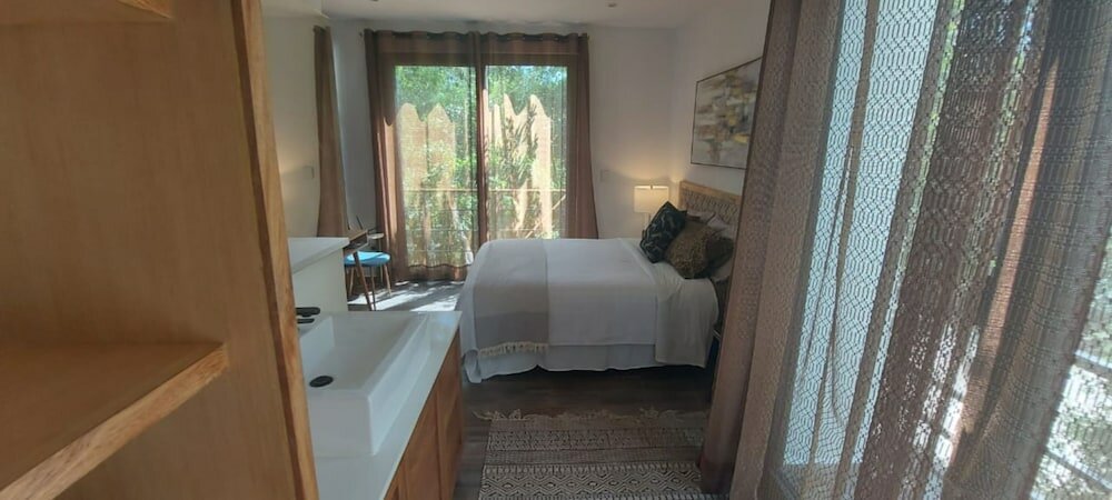 Фото Increíble Townhouse con piscina privada