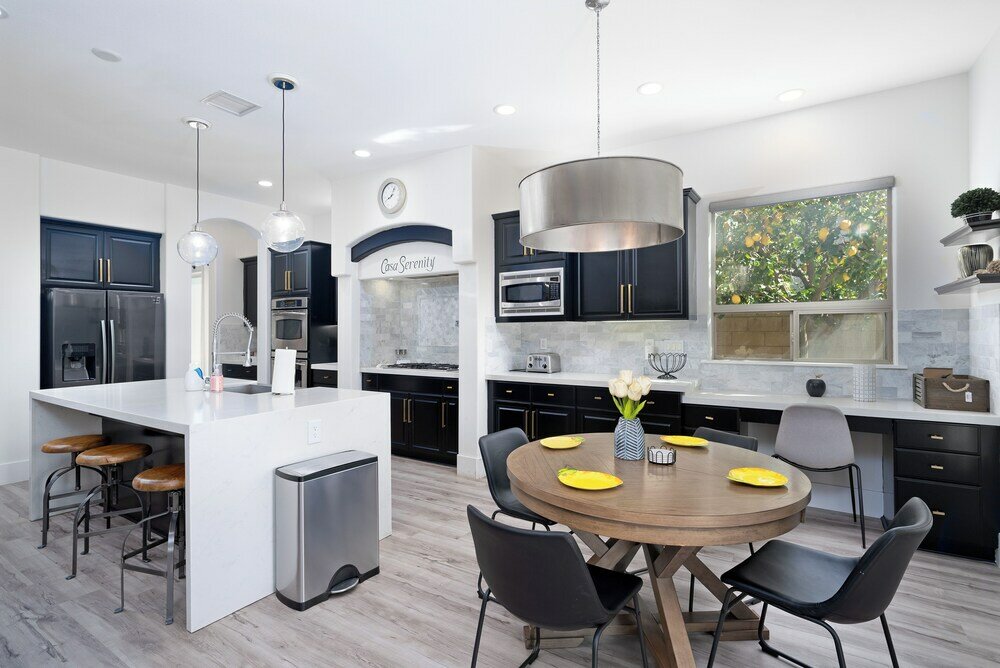 Фото Casa Serenity Luxury Living w Pool & Jacuzzi