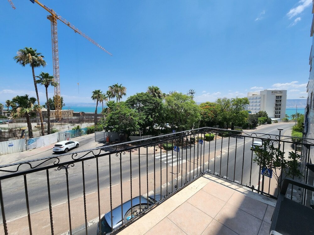 Фото Tiberia hotel