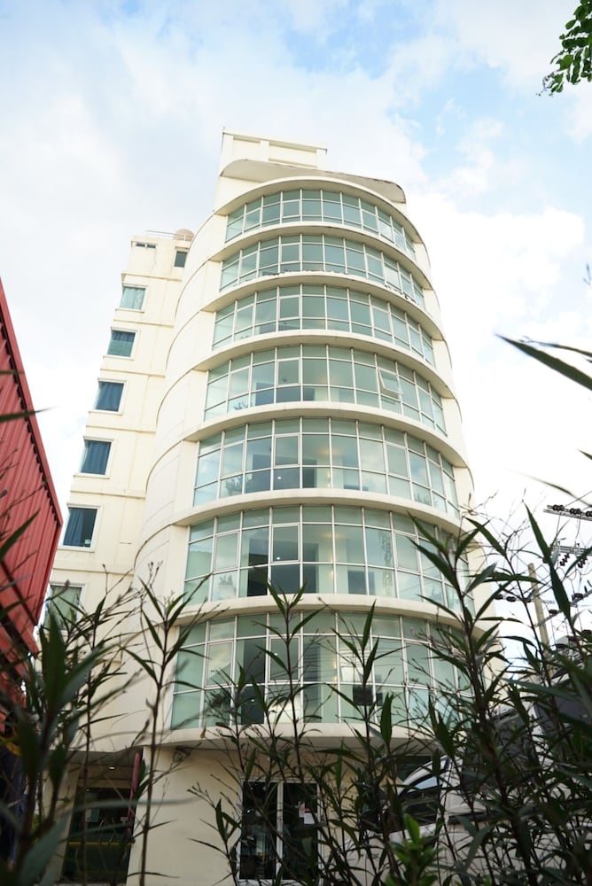 Фото The View Apartment