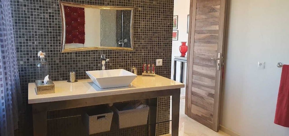 Фото Villa Emeraude