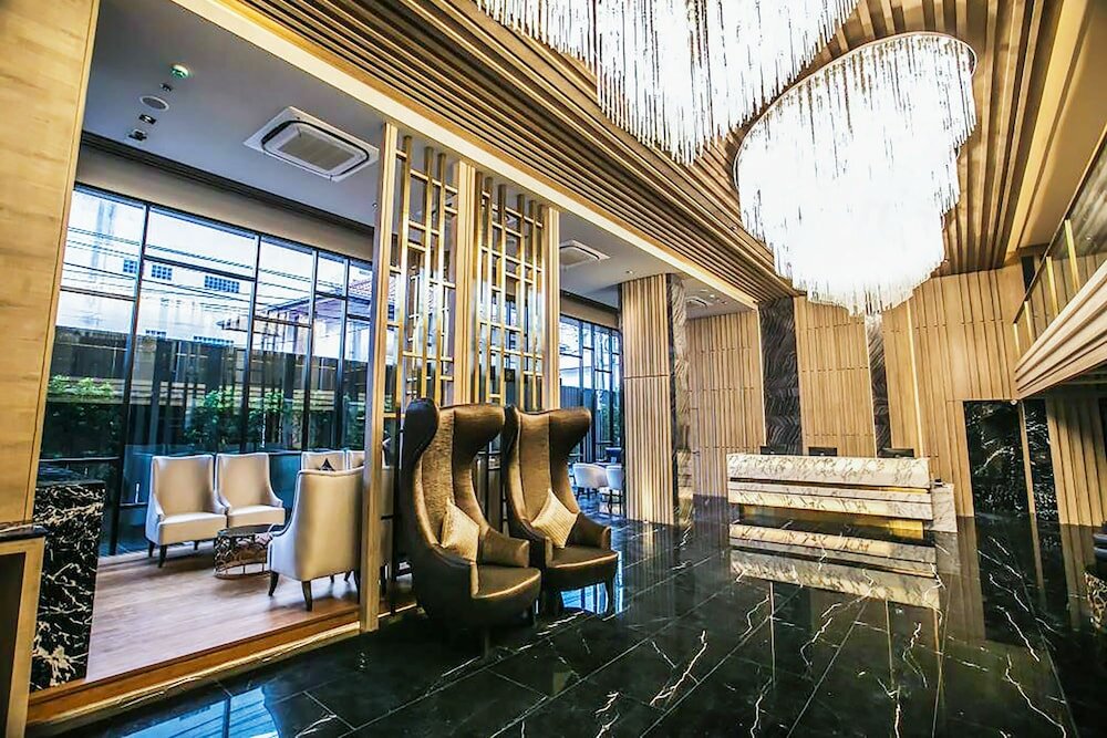 Фото Wealth Lodge Asoke by Favstay