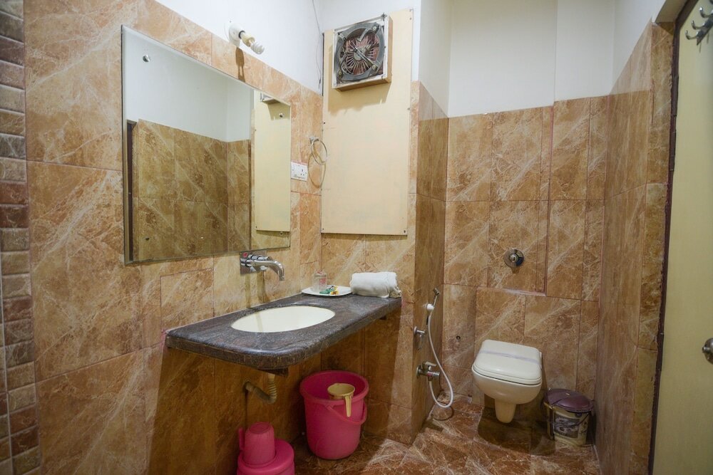 Фото Hotel Vishnu Villas