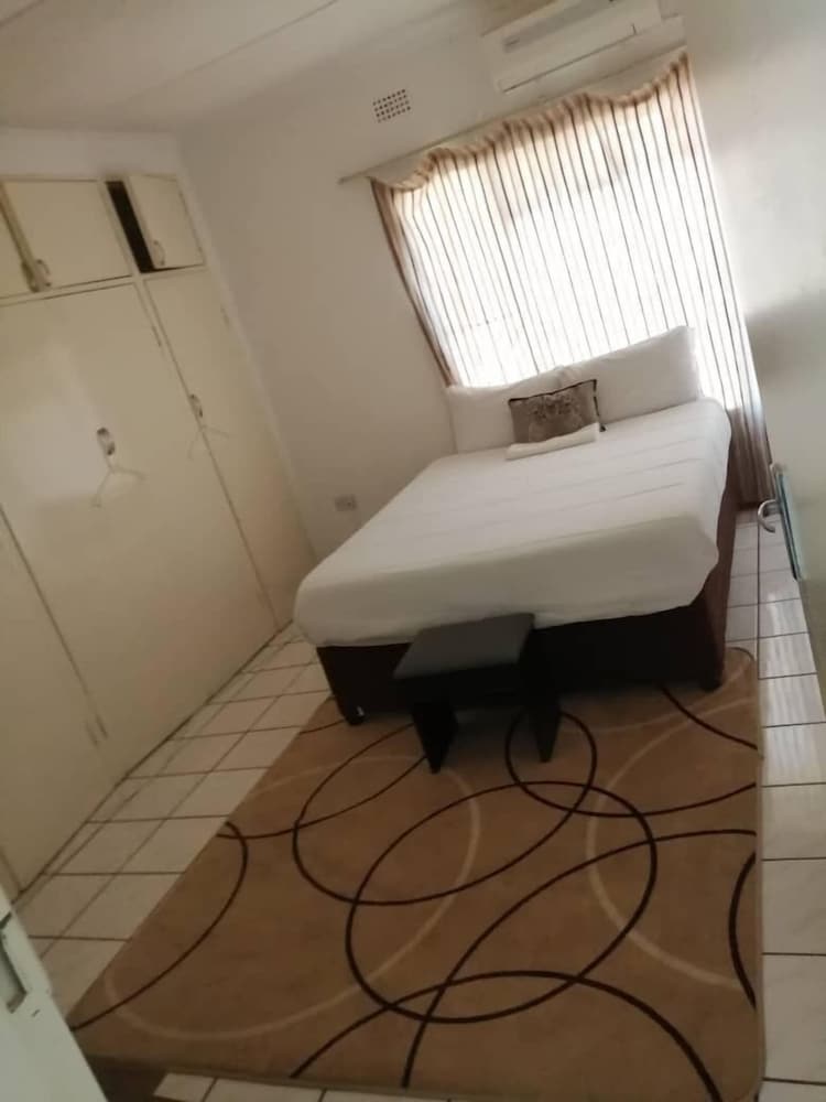 Фото Emperor's Inn