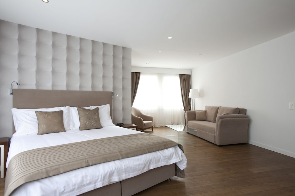 Фото Hotel Alpha