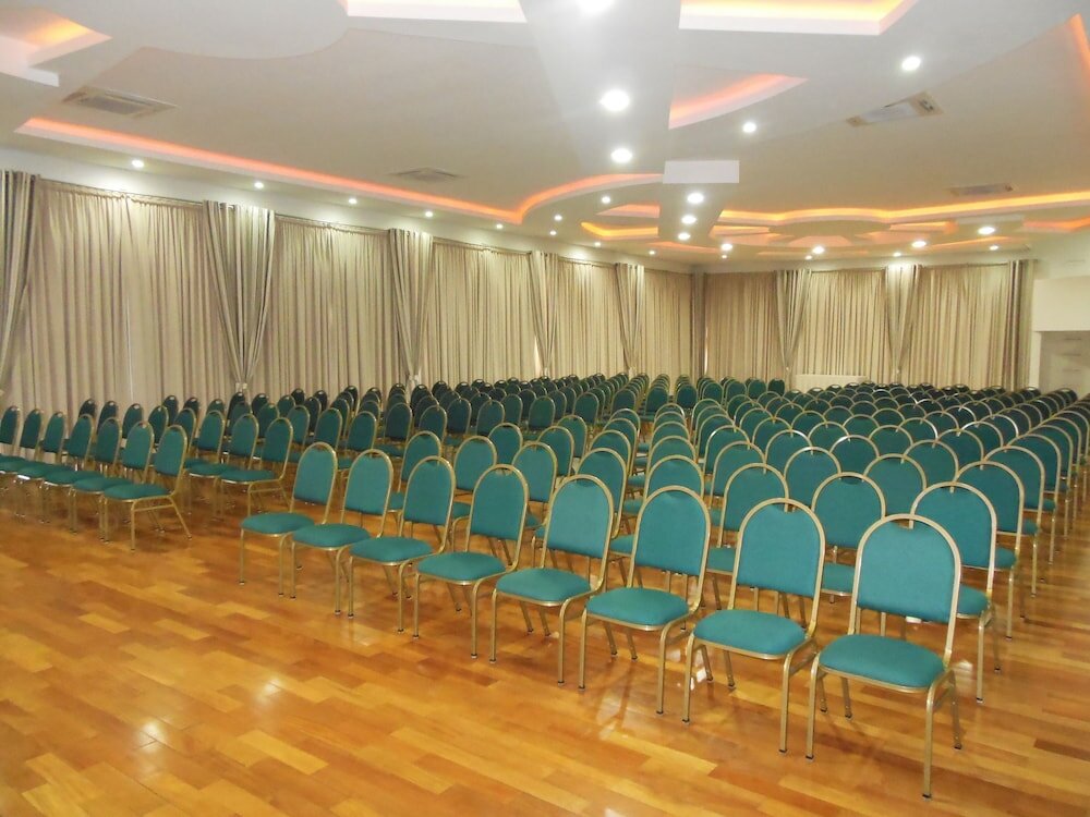 Фото El Shadai Park Hotel