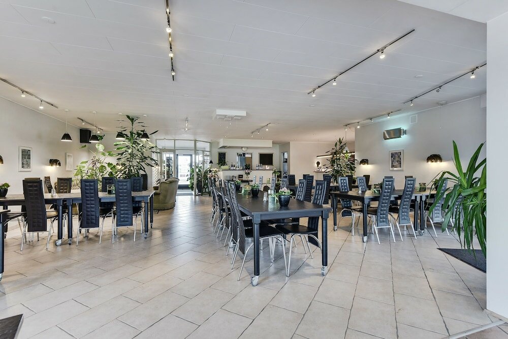 Фото Hotel Varde