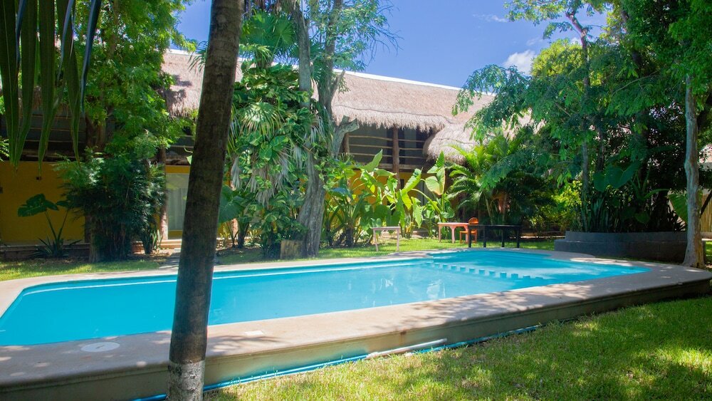 Фото Esduma Iguanas Hotel Playa del Carmen