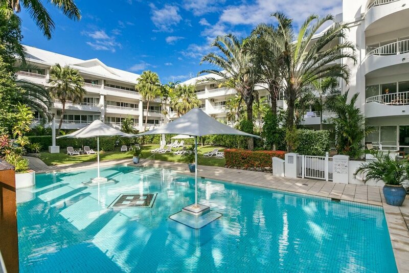 Гостиница Poolside Apt in Alamanda Beachfront 77 в Палм-Кове