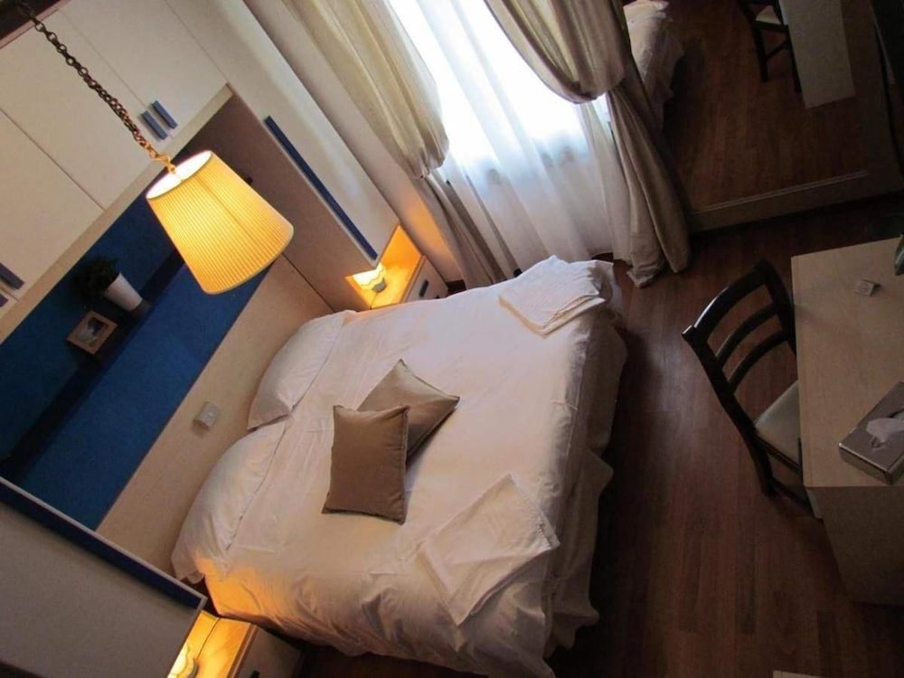 Фото Hotel Monterosso Alto