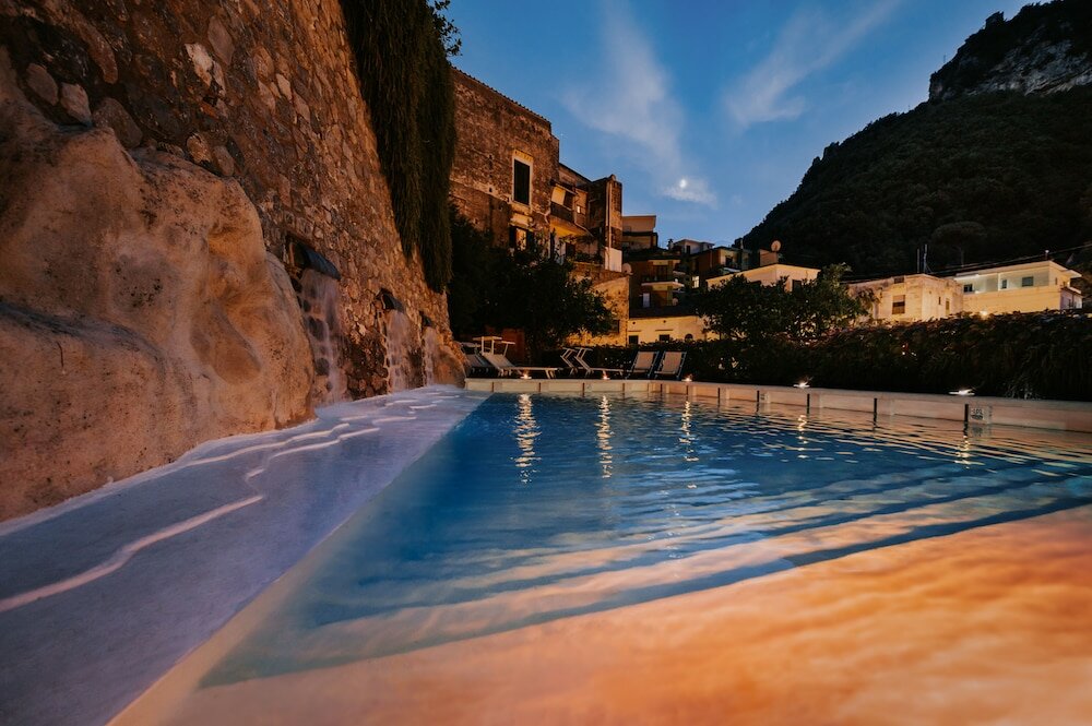 Фото Amalfi Resort