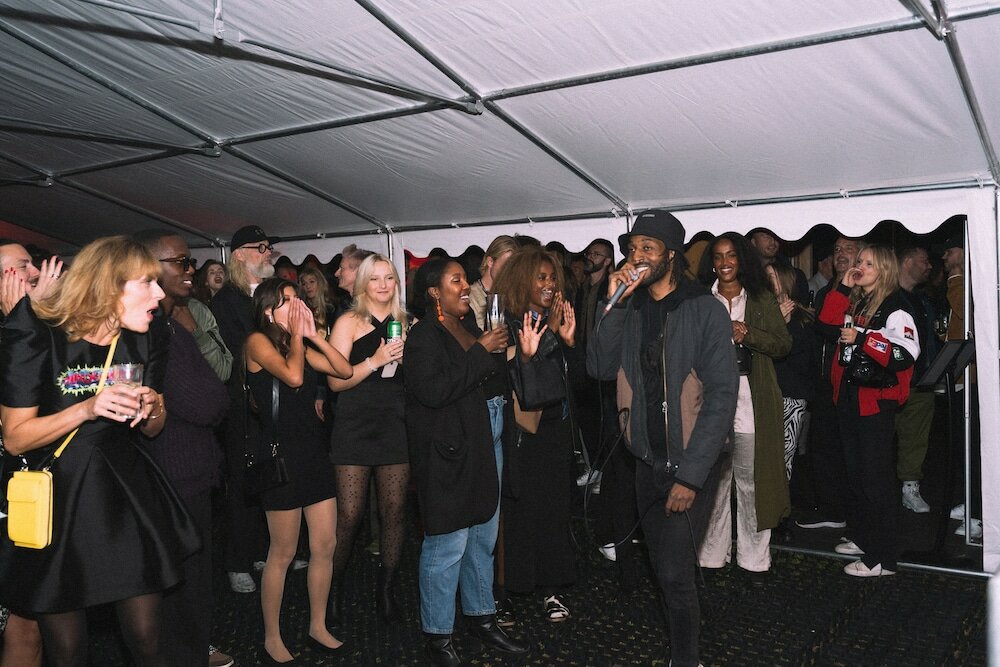 Фото Backstage Hotel