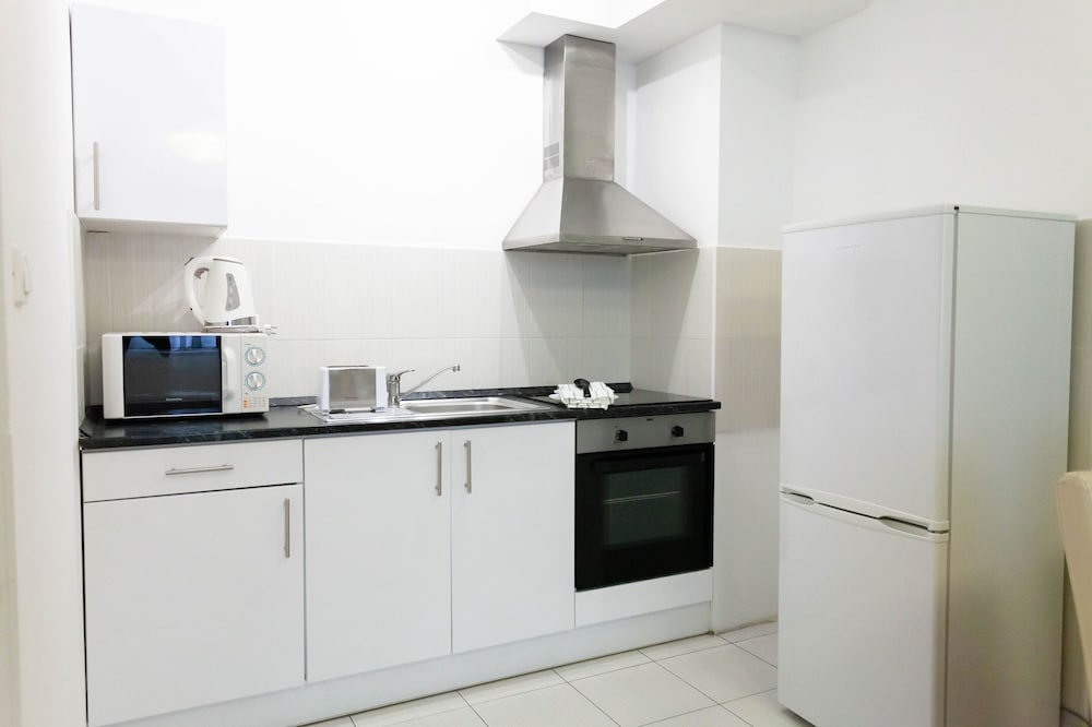 Фото Corvin Point Rooms and Apartments