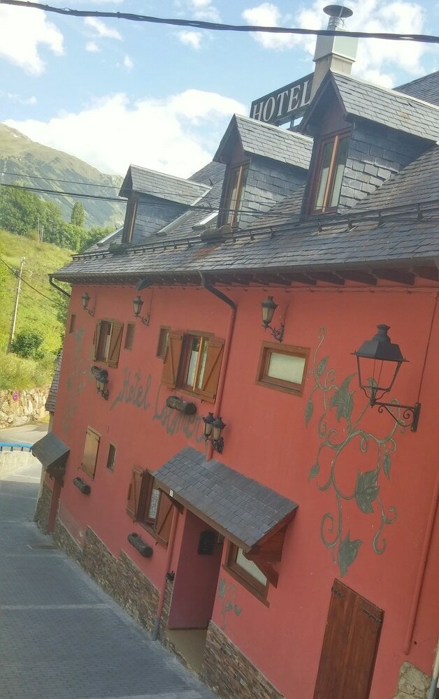 Фото Hotel Colomers