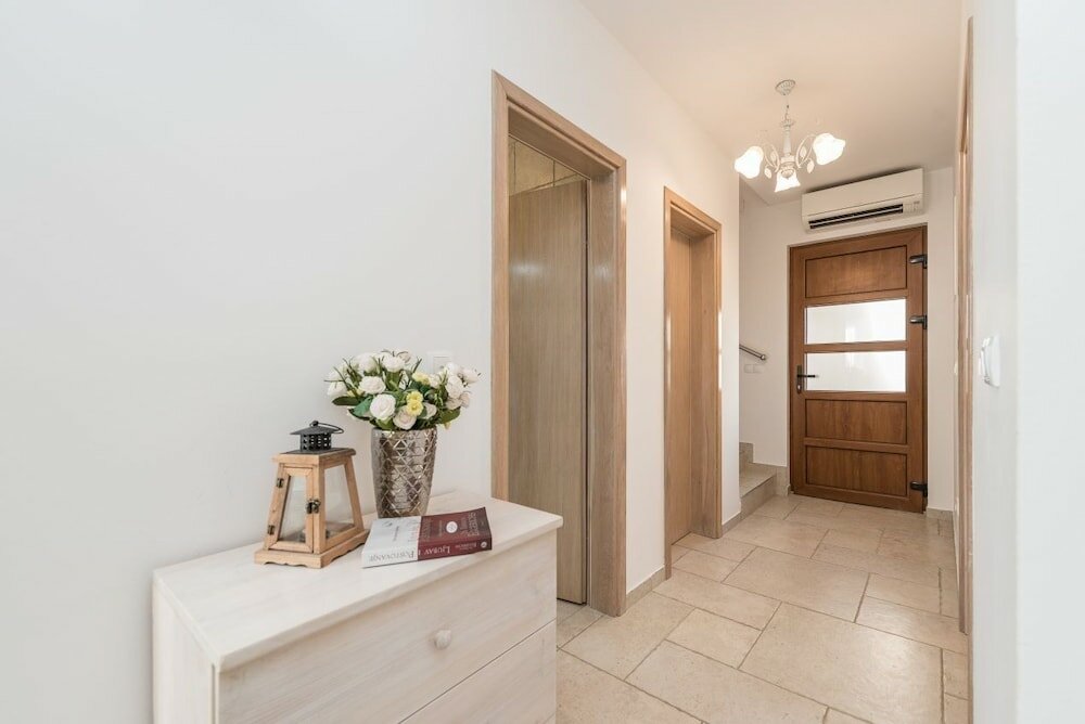 Фото Villa St. vid 3