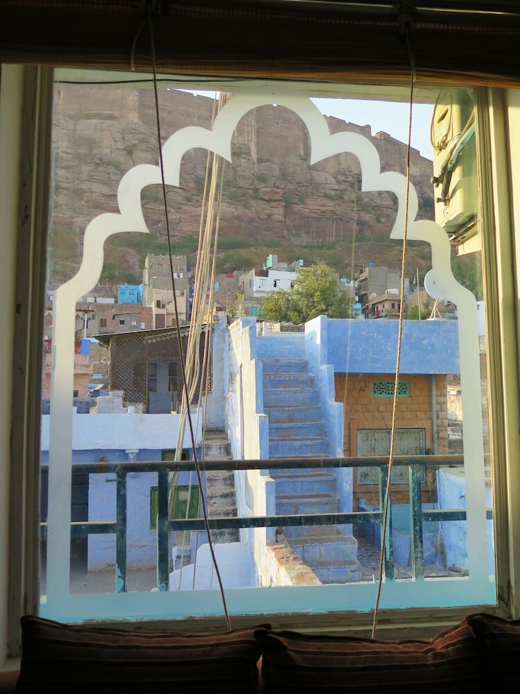 Фото Yogi Guest House