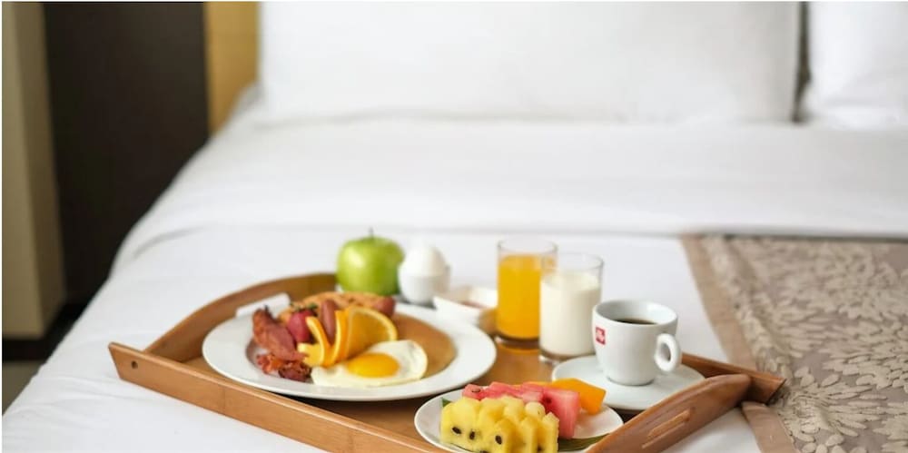 Фото Quest Hotel & Conference Center