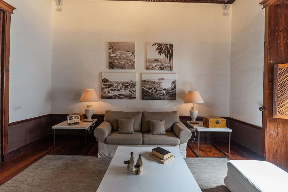 Фото Isla Baja Suites