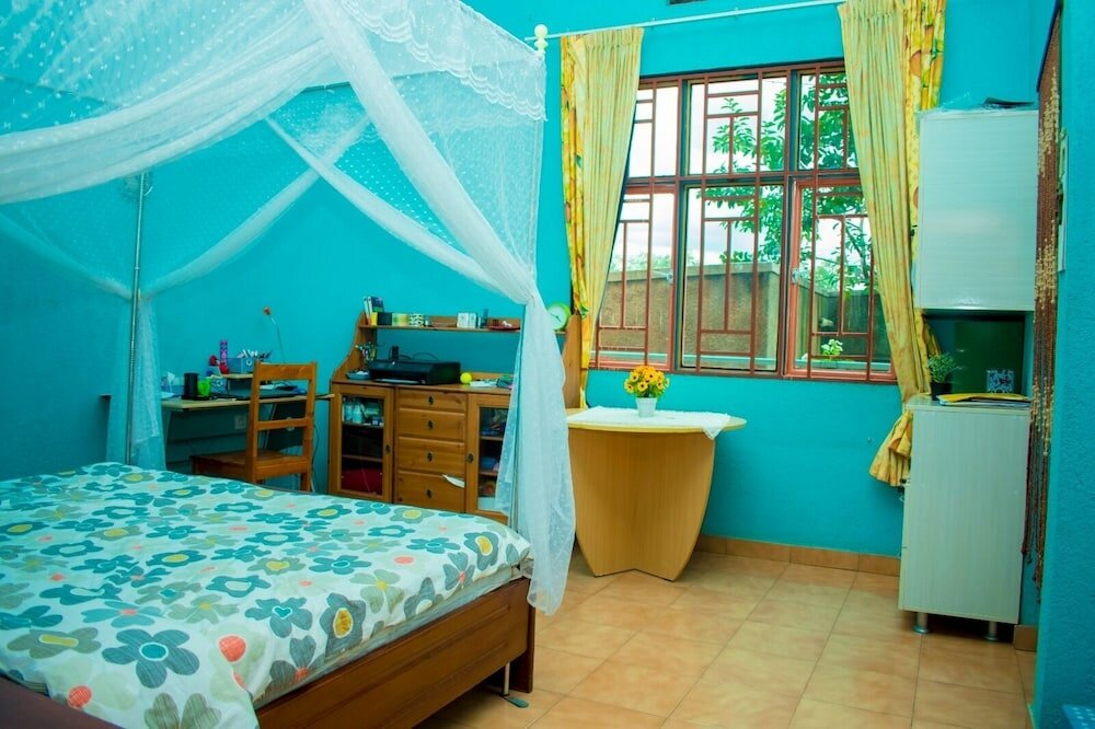 Фото Transit House Airport