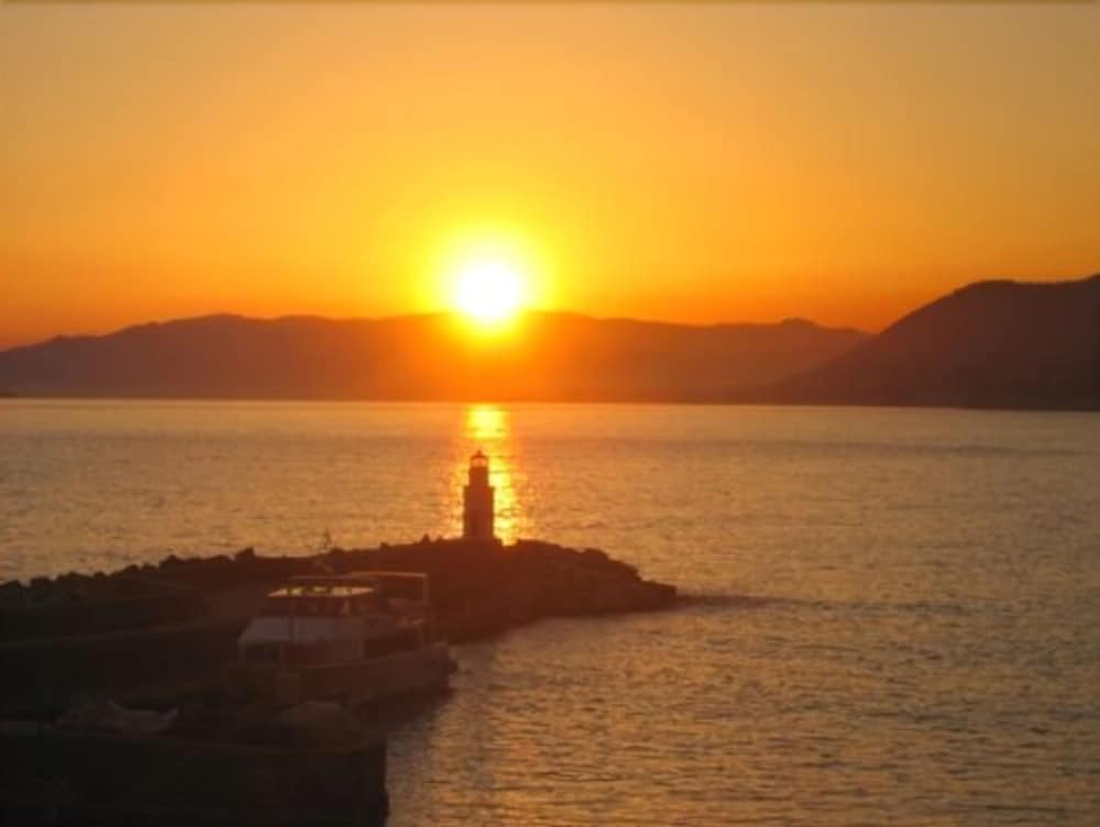 Фото Hotel La Camogliese