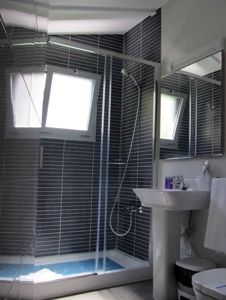 Фото Hostal Pensió Maricel