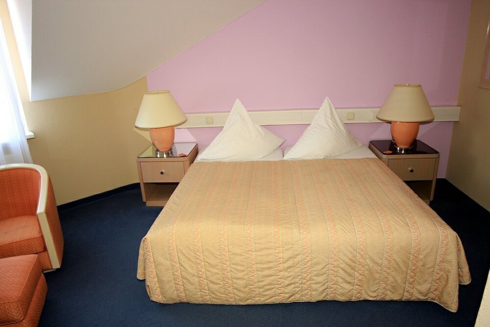 Фото Hotel Ilmenauer Hof