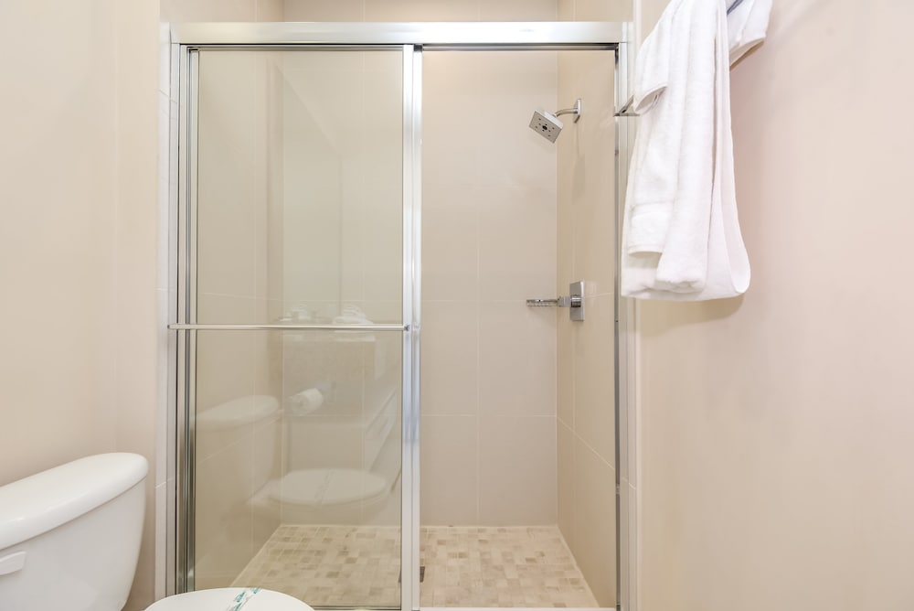 Фото Magic Village Resort 4 Bdrm Townhome