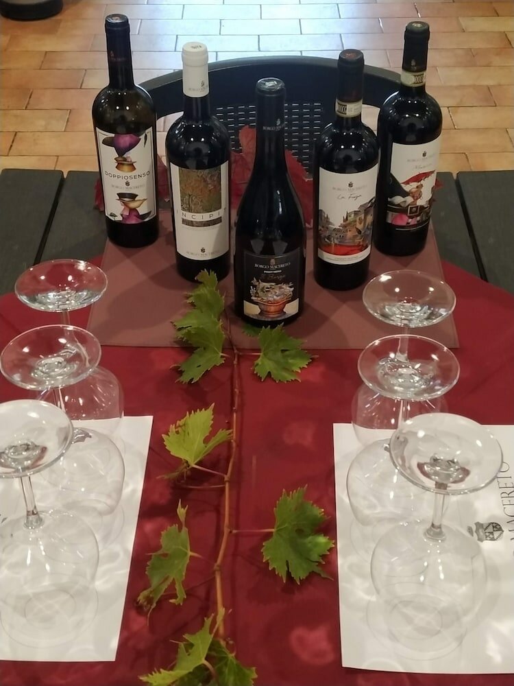 Фото Agriturismo Borgo Macereto