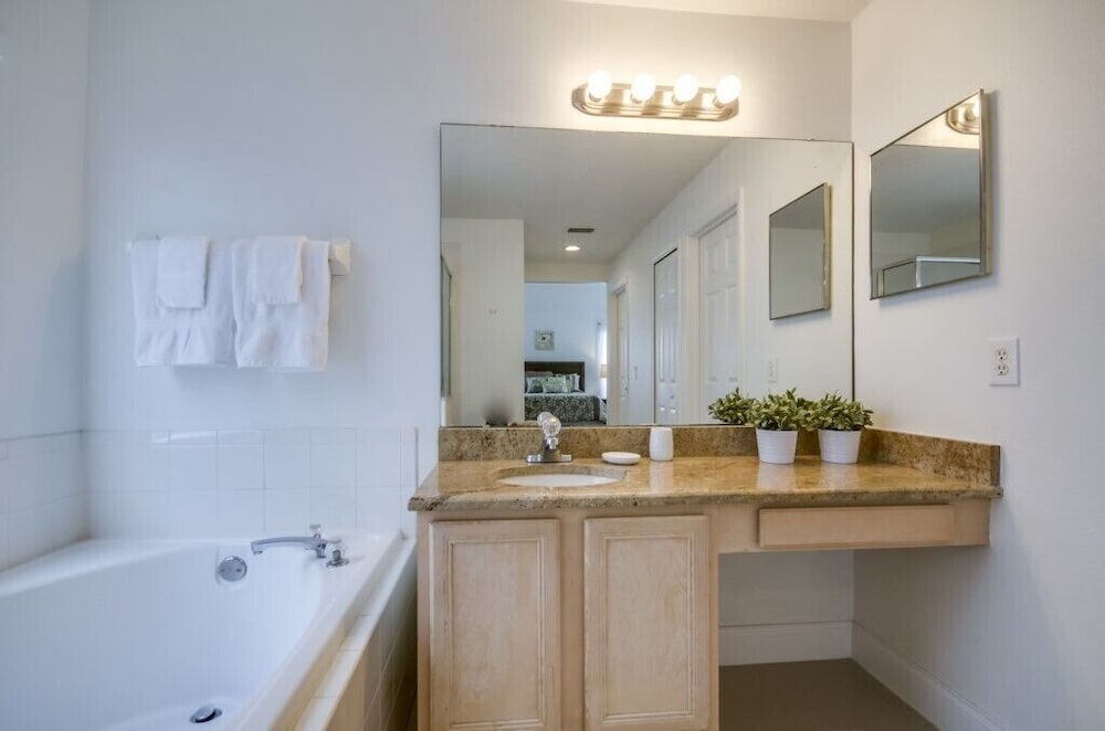 Фото 5 Bedroom 3.5 Bathroom Pool Villas