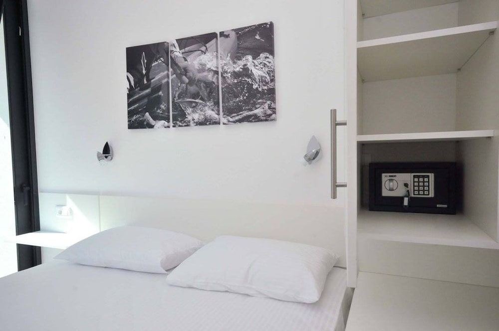 Фото Apartments Jadranski Biser