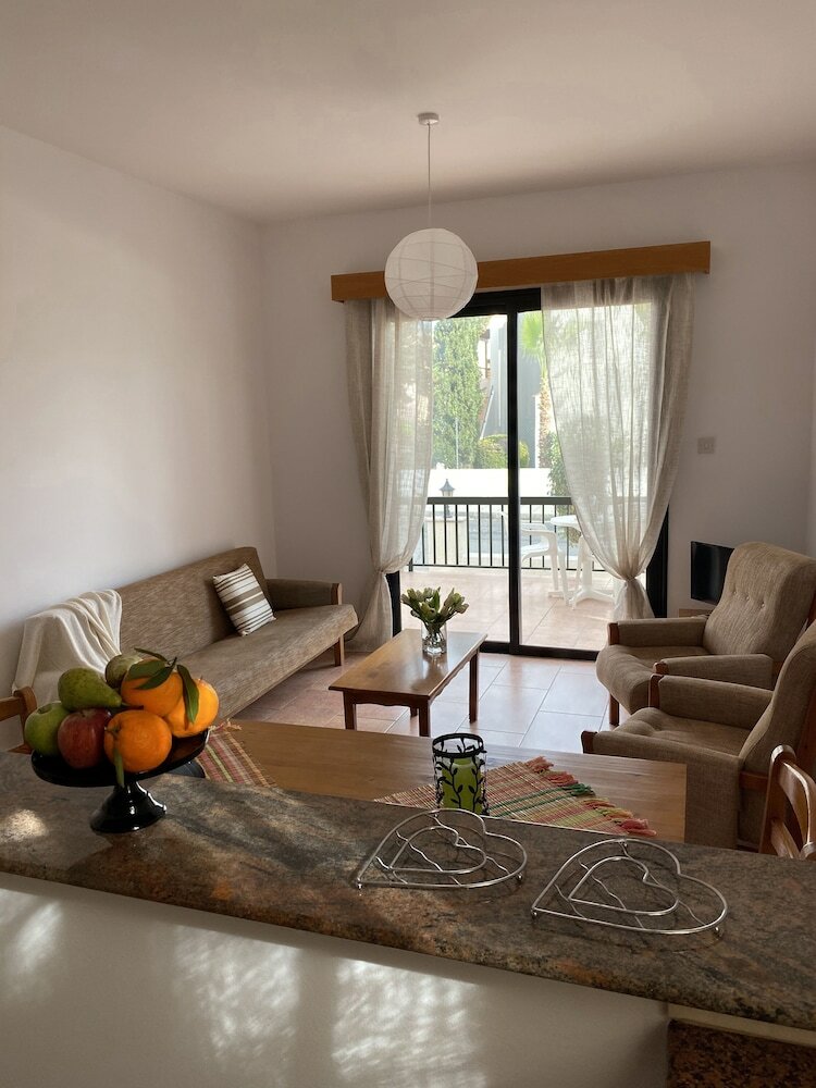 Фото Seashell Apartments