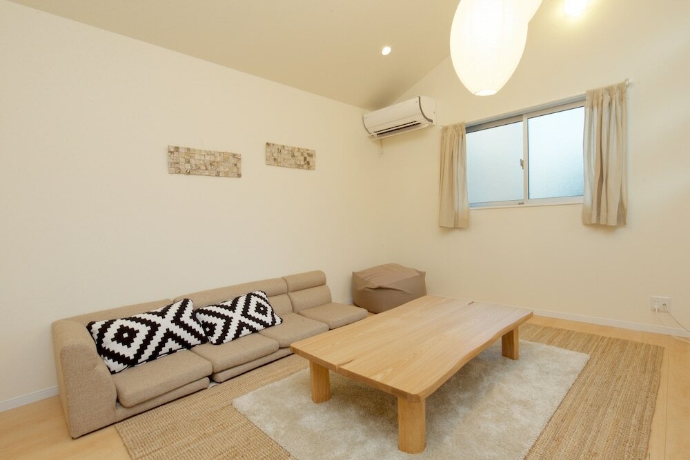 Фото Nishi-Sugamo Guest House. 2min to Nishi-Sugamo Sta. 13min to Ikebukuro Sta
