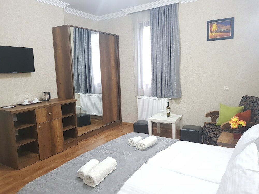 Фото Золотая линия