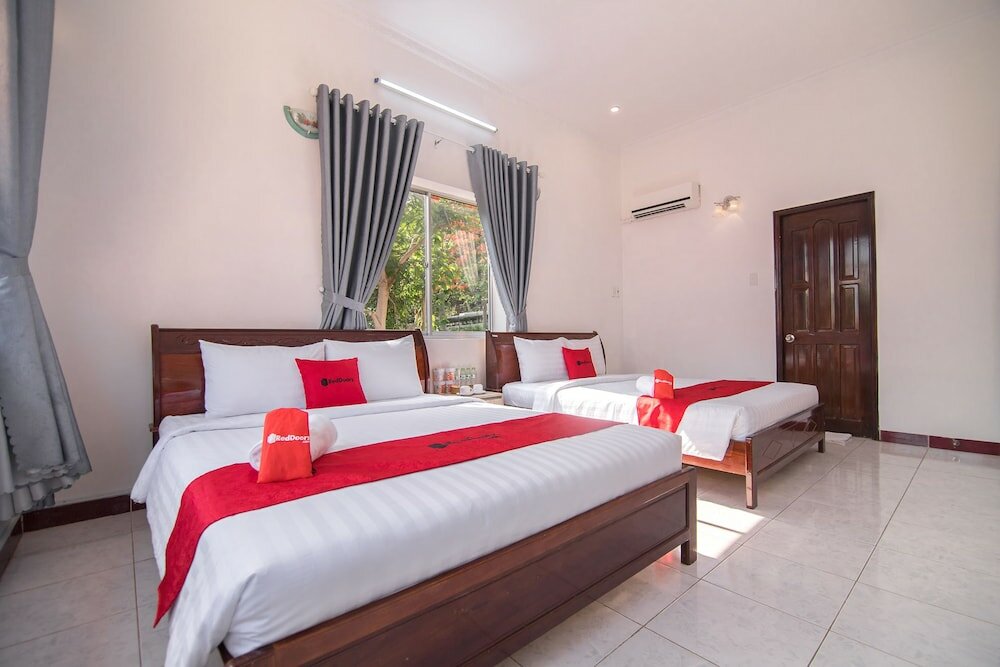 Фото Happy Forest Hotel