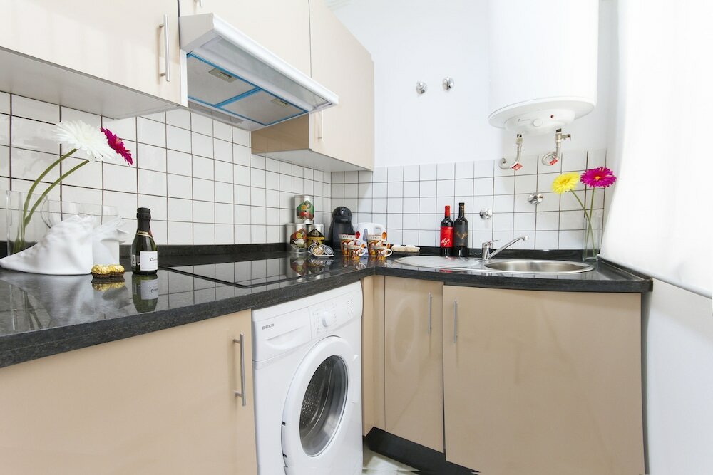 Фото Apartamentos El Tajo & SPA