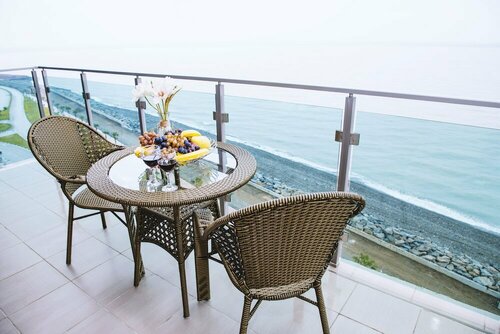 Гостиница Aqua Hotel & Apartments Batumi в Батуми