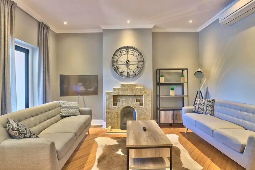 Фото Harbour Terrace Loft II