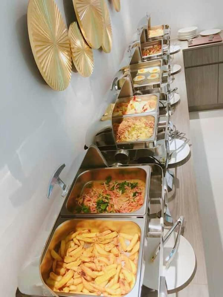 Фото K. C Residence