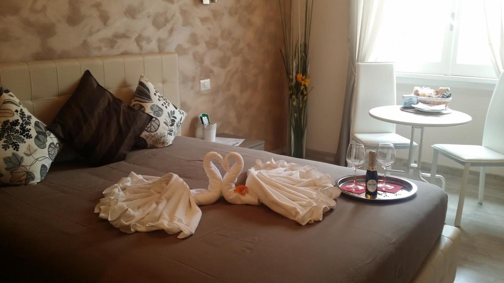 Фото Windows on Rome