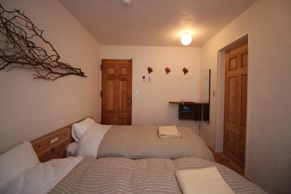 Фото Small Town Hostel Hakodate