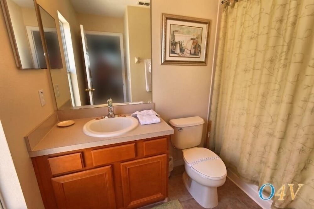 Фото Ov650 - Emerald Island - 6 Bed 5.5 Baths Villa