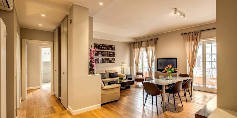 Фото The Dome 3 bedroom apartment