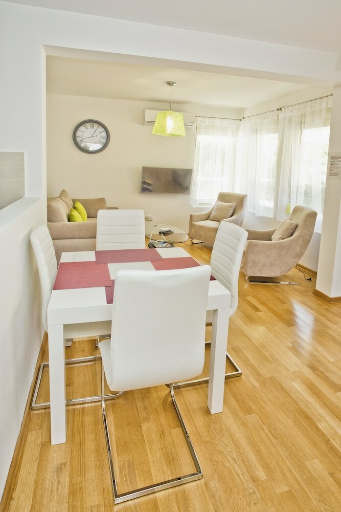 Фото Lux Apartment Goodness